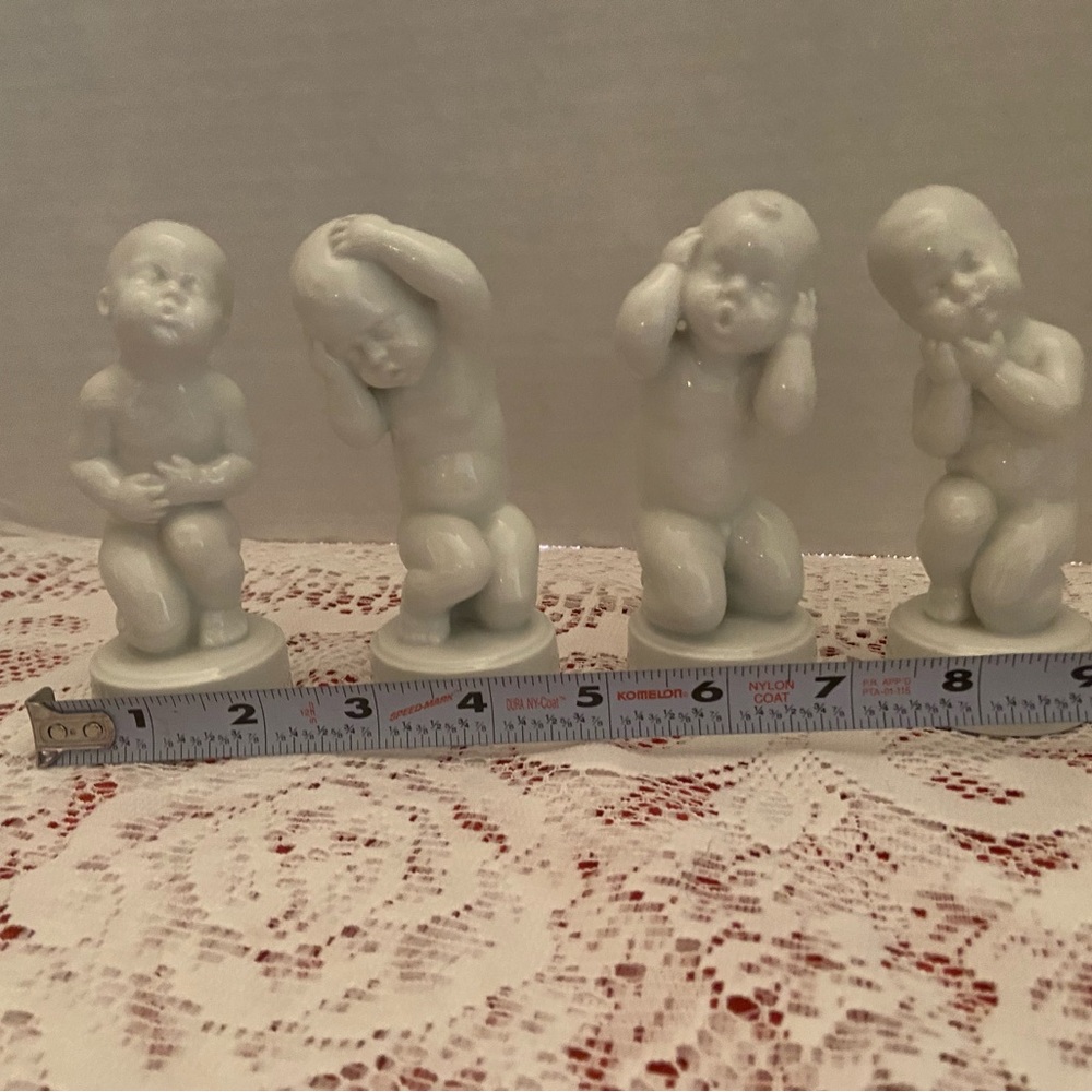 Set of 4 Vintage Bing & Grondahl Denmark Baby Aches & Pains Figurines Marked